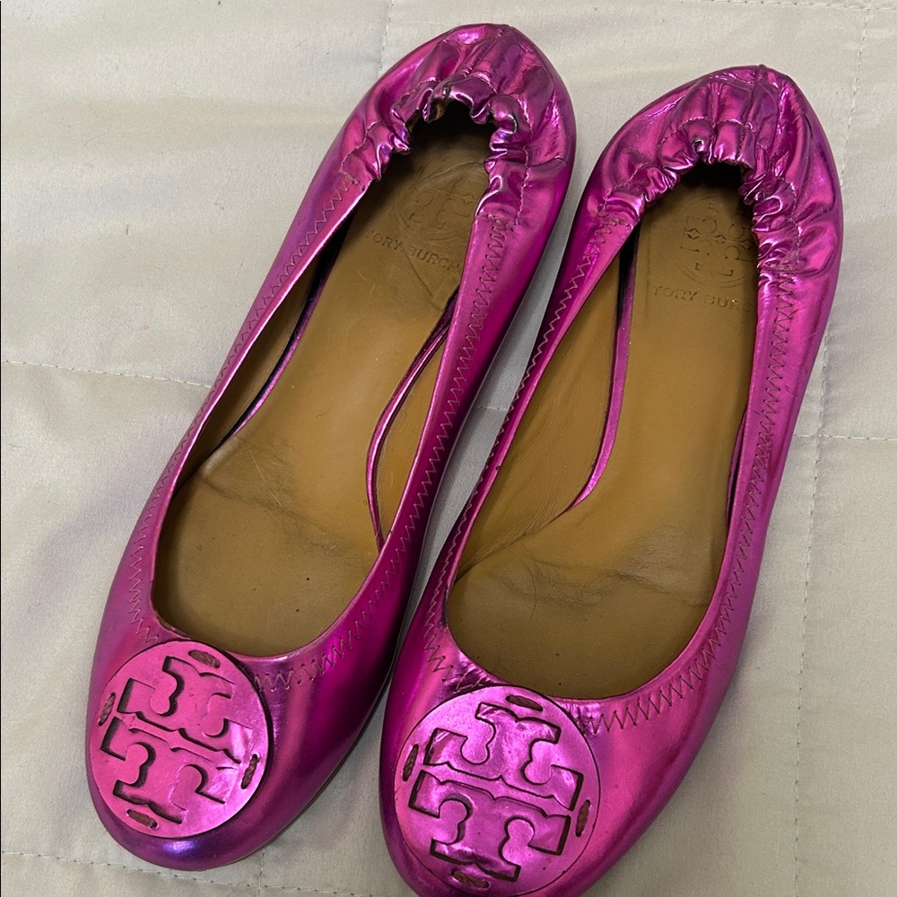 Tory Burch Metallic Pink Flats